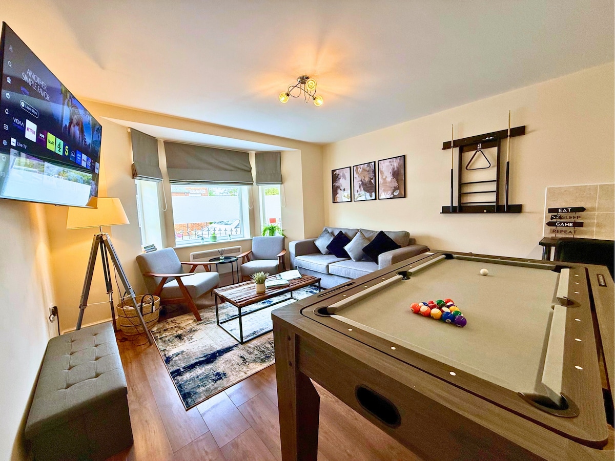 Pool Table House 5min City Centre + Free Parking, Tyne and Wear