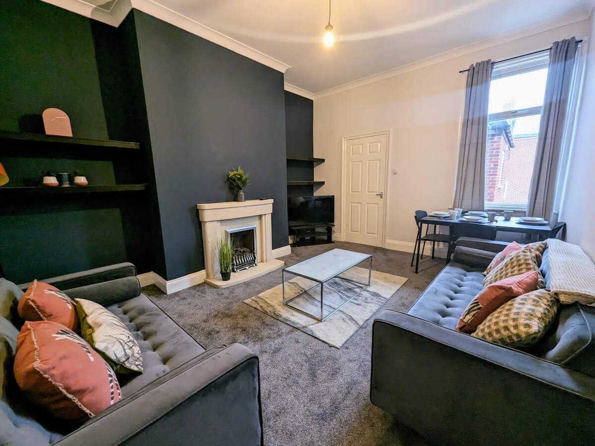 Comfortable stay at our 3BR flat near the city, Tyne and Wear