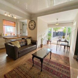 Spacious, garden, Netflix, near city, Newcastle Upon Tyne