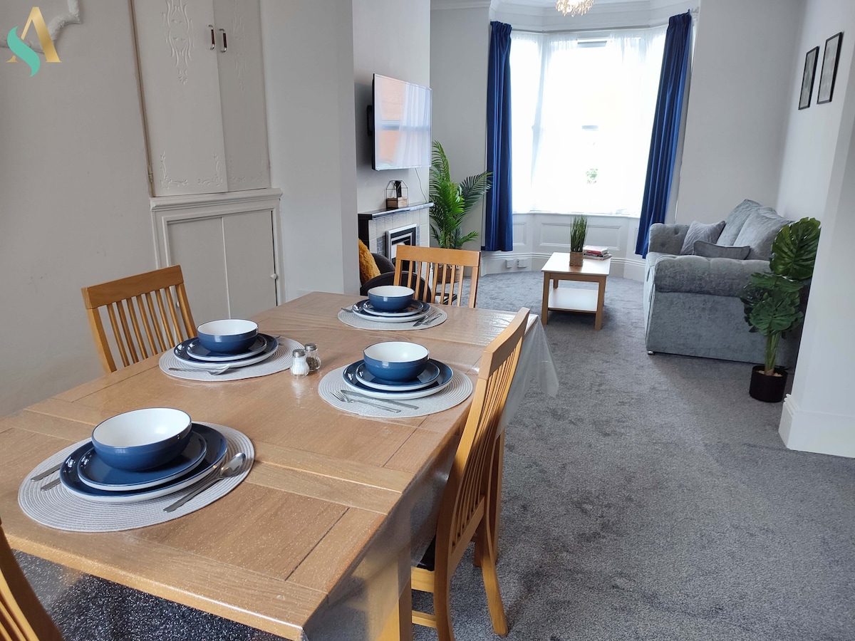 St. Bernard House | 2 Double Bedrooms | Free Wifi, Stockton-on-Tees