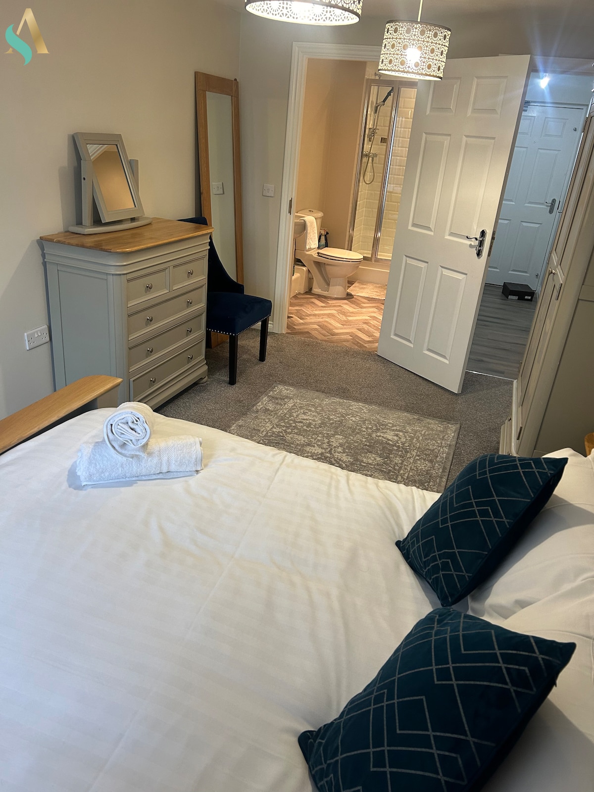 2 Bedrooms | 2 Bathrooms | Free Parking | WIFI, Middlesbrough