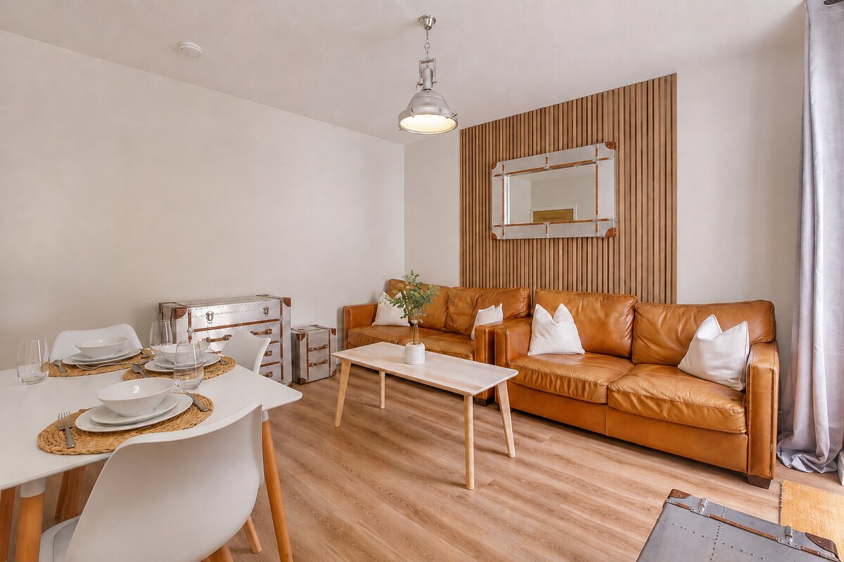 Contractors – Big Discounts – Parking – Free Wi-Fi, York