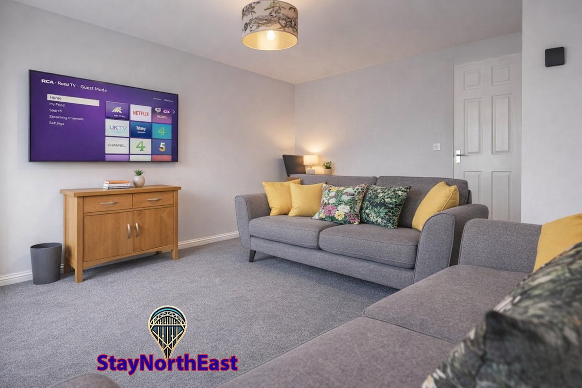 7 Single Beds perfect for work groups or families, Newton Aycliffe