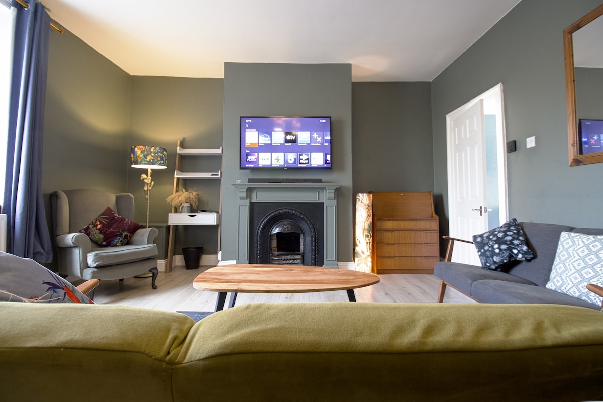 Quiet home perfect for family&workers Sleep upto 7, Gateshead