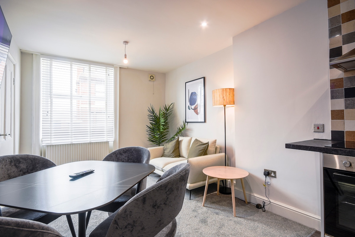 1 Boughton House, Cheshire West and Chester